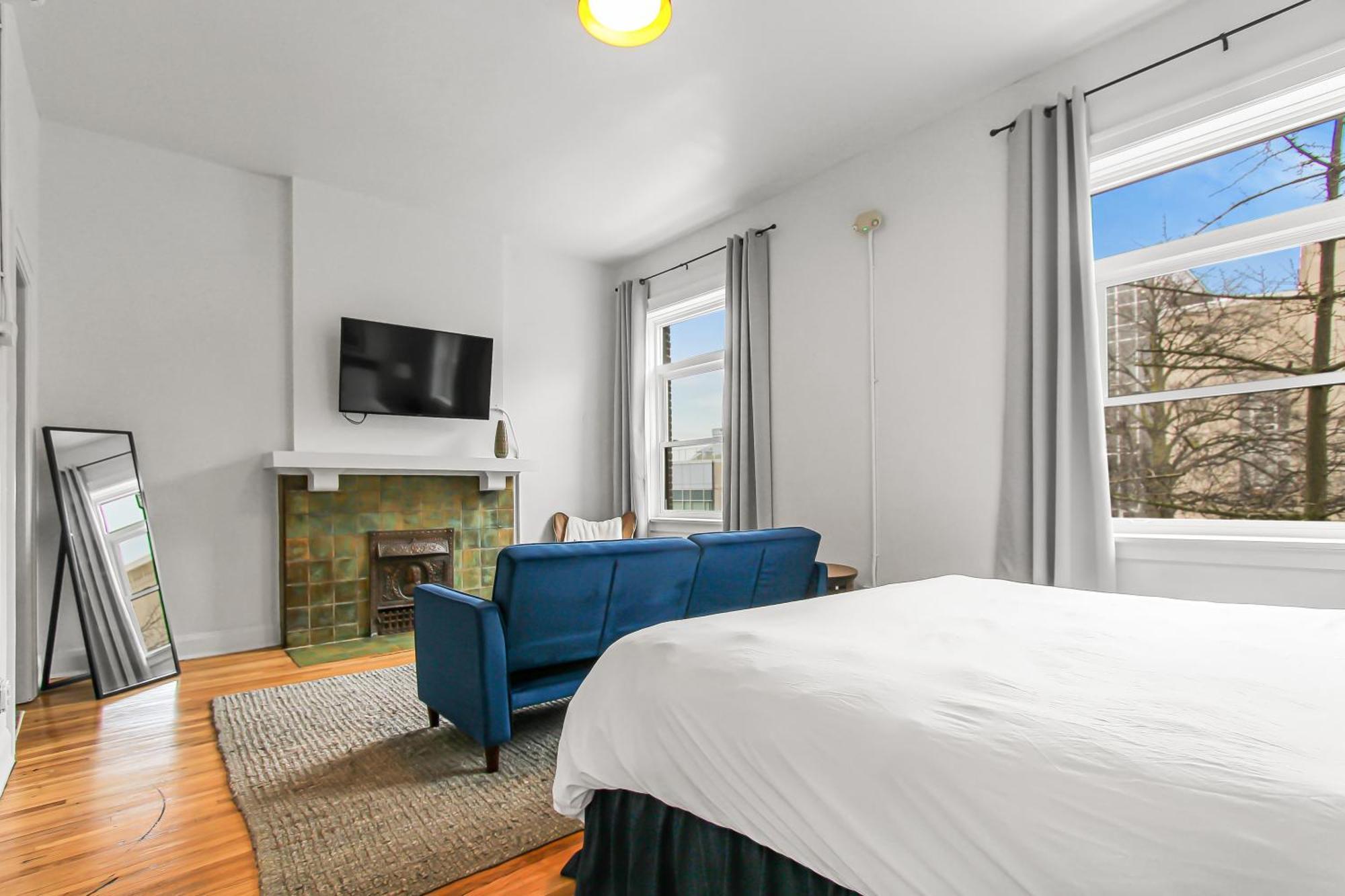 Library Square Suites 톨레도 외부 사진